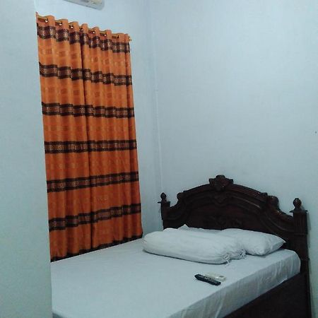 Wisma Kahyangan Baubau Exteriér fotografie